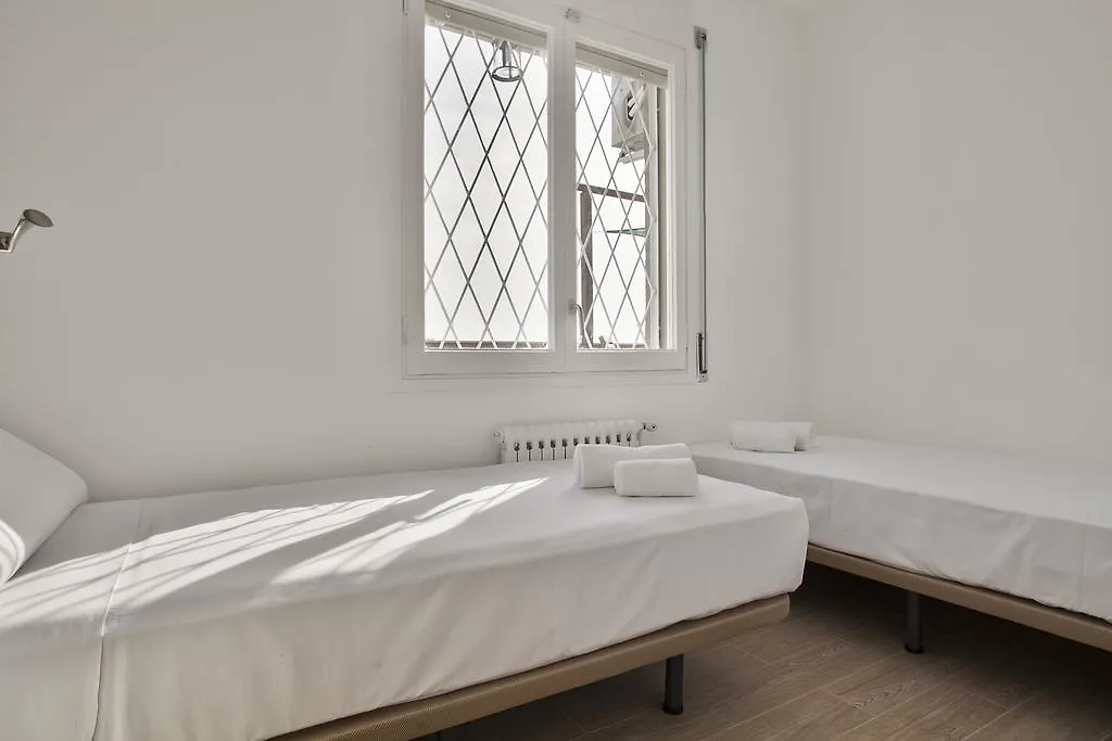 Stay U-Nique Apartments Marina III 0*, Барселона Испания